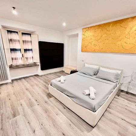 Abstract House Design Home In Center Of Turin Exterior foto